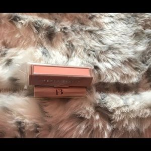 Fenty Invisimatte blotting paper